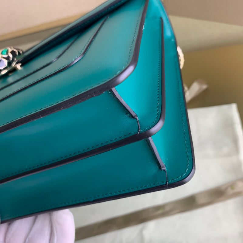 Classic Premium PU Leather Handbag - Statement Silhouette | Women's Statement Accessory #1696 - hardware and detail close-up (image 5) of designer-inspired handbag