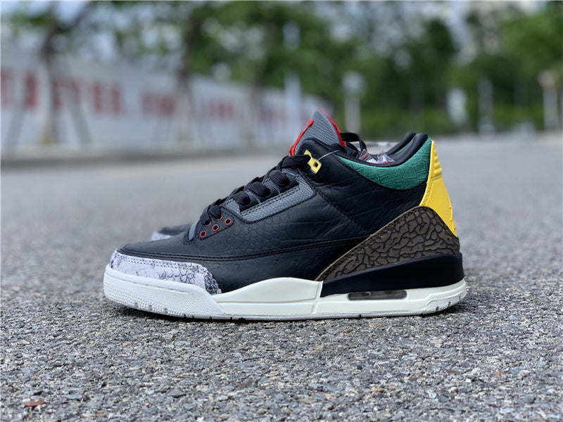 Nike Men's & Women's Designer Low-Top Shoes — Style 113 detail view
