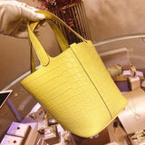  chic carryall bag styled with outfit