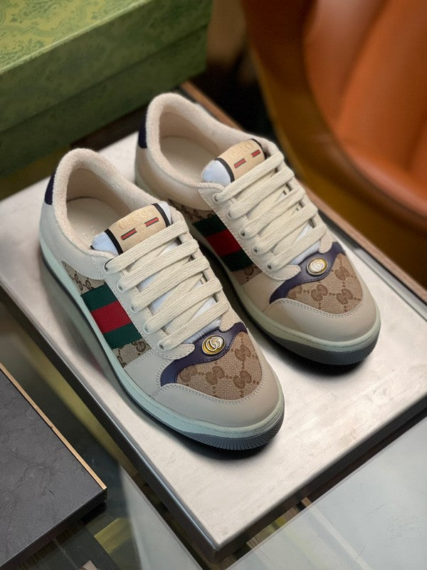 Gucci all-black luxury sneakers view 10 retro runner design