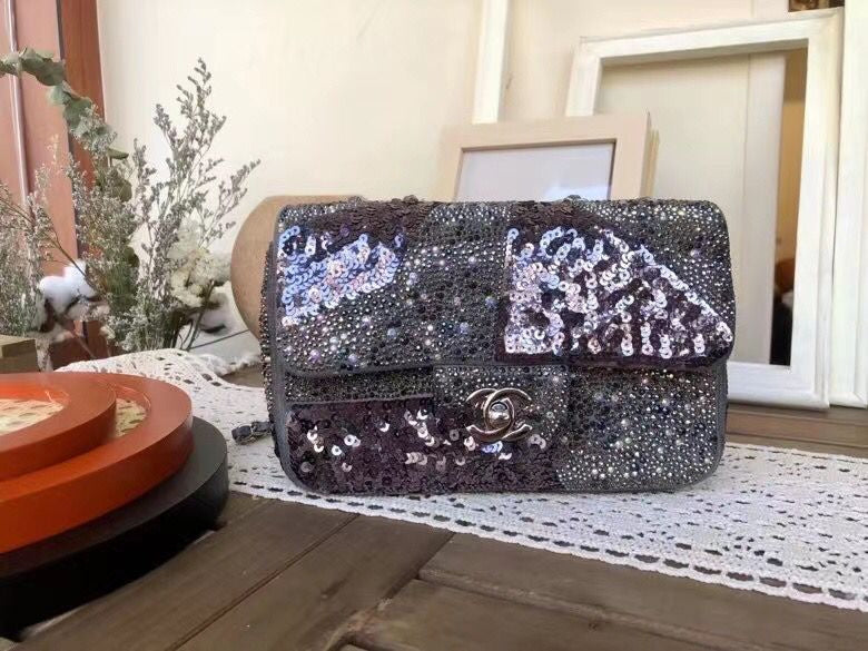  women's handbag, mid design, view 3