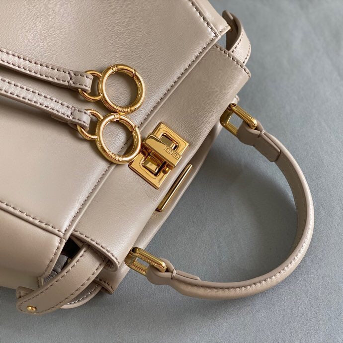 Ziva's Charm handbag – back view (Standard Size)