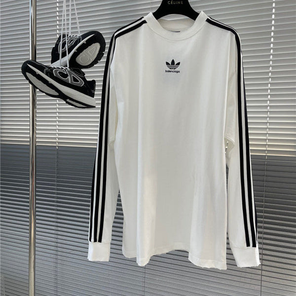 Front view of Balenciaga luxury piece style No.467