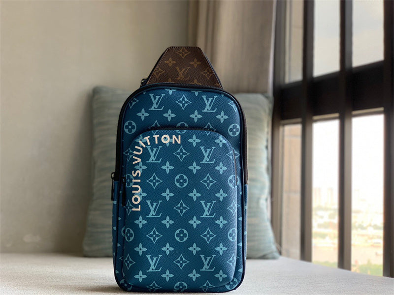  Timeless crossbody bag front view