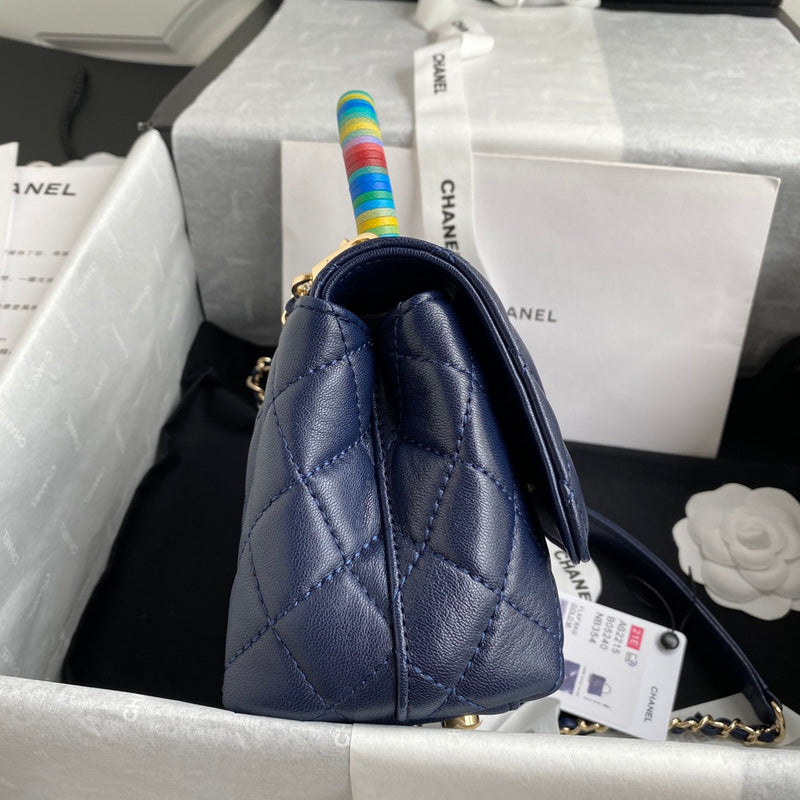  women's handbag, versatile design, view 3