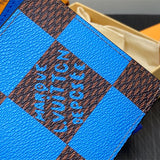  Streamlined everyday bag front view 7