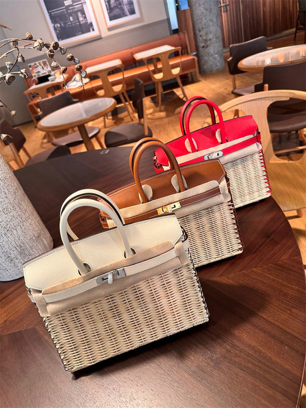 Side view of fluid structured handbag