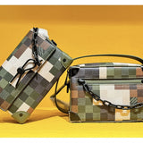  carryall bag interior and compartment view 27