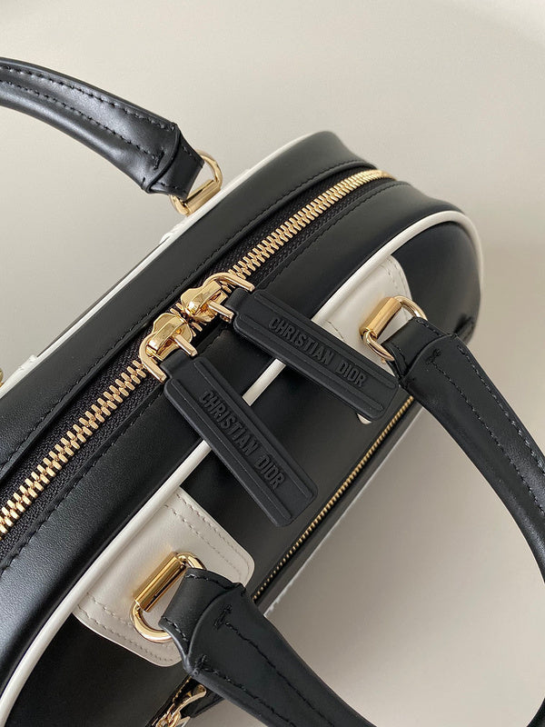 Back view of signature everyday-luxe women's handbag – women's designer-style accessory