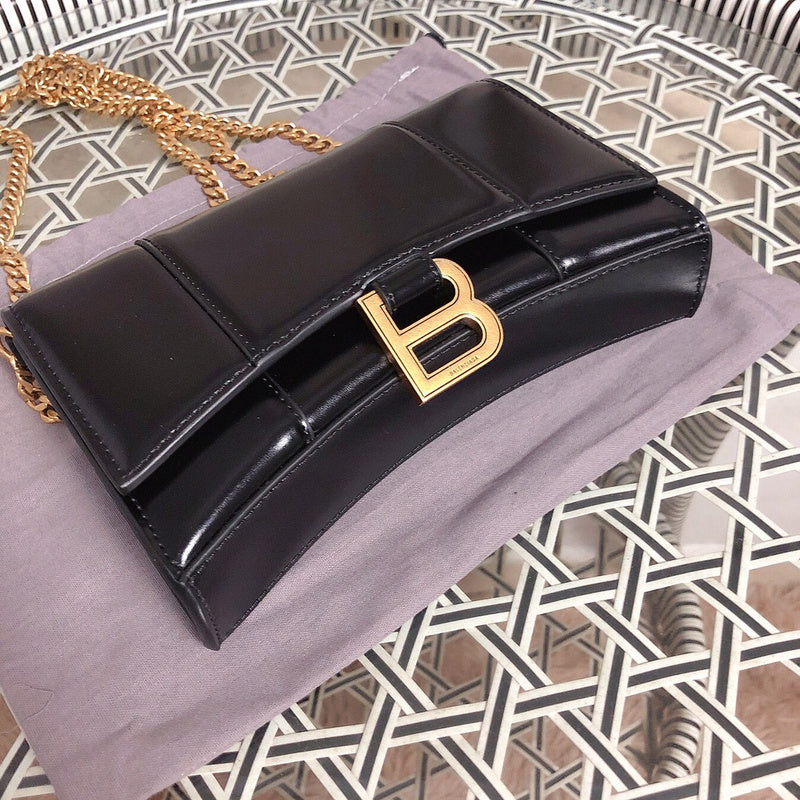 Back view of statement classic women's handbag – women's luxury handbag