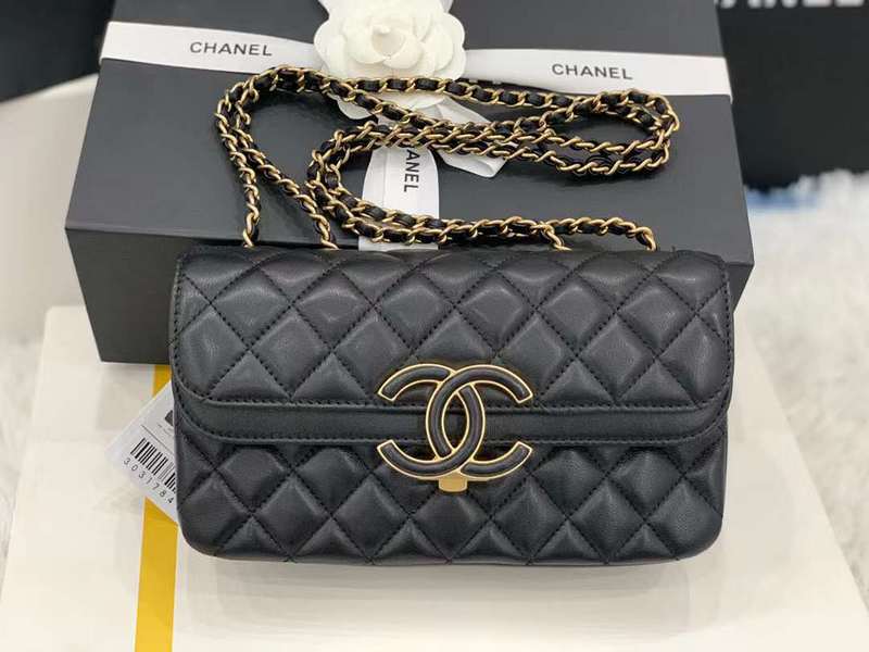 Zivas Charm Modern Minimalist Look Luxury Handbag (Premium Everyday Carry) – Side Profile