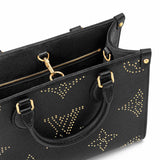  handbag interior and compartment view 9