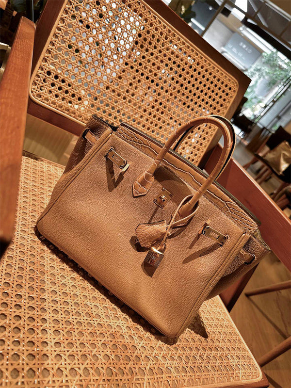  top-handle bag close-up of hardware and finish 23