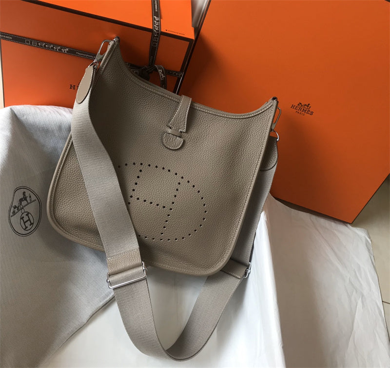 Elegant handbag styled for everyday wear