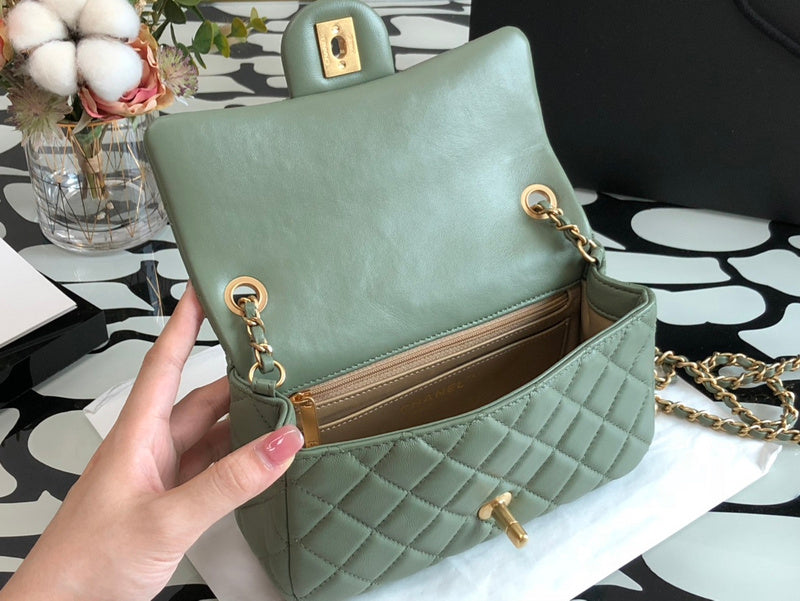 Zivas Charm Polished Finish Designer Handbag (Timeless Wardrobe Addition) – Styled Look
