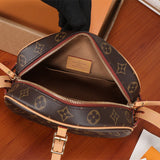 crossbody bag interior and compartment view 9