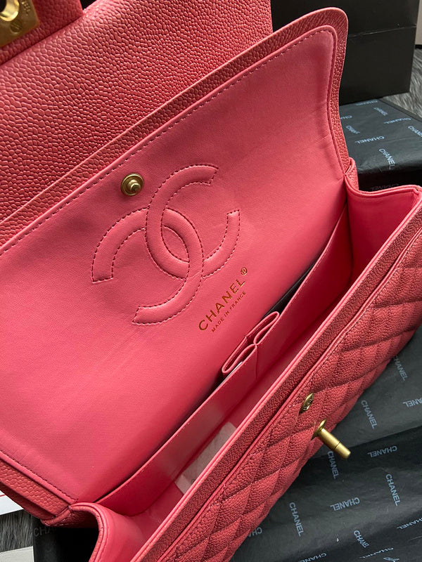 Zivas Charm Sleek Silhouette Designer Handbag (Timeless Wardrobe Addition) – Detail View