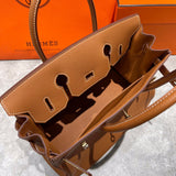 Close-up detail of crisp bag design