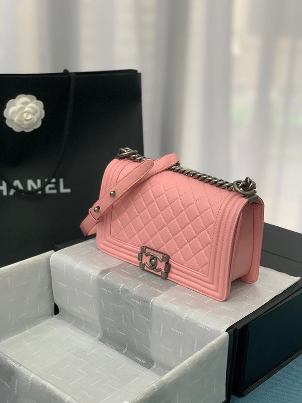  women's handbag, mid design, view 6