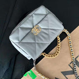  mid purse view 6