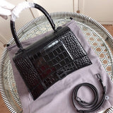 Front view of chic premium women's handbag – women's luxury handbag