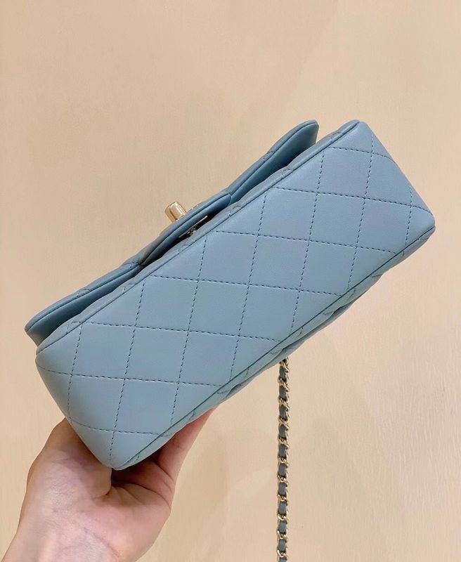  women's handbag, mid design, view 7