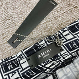 Full silhouette view of Amiri luxury piece style No.086