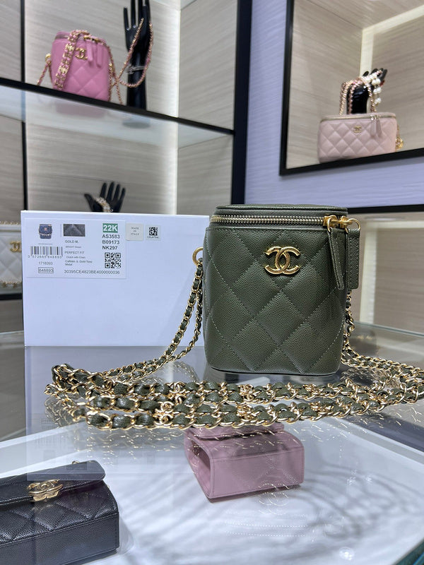 Zivas Charm Effortless Sophistication Designer Handbag (Everyday Luxury Essential) – Lifestyle Shot