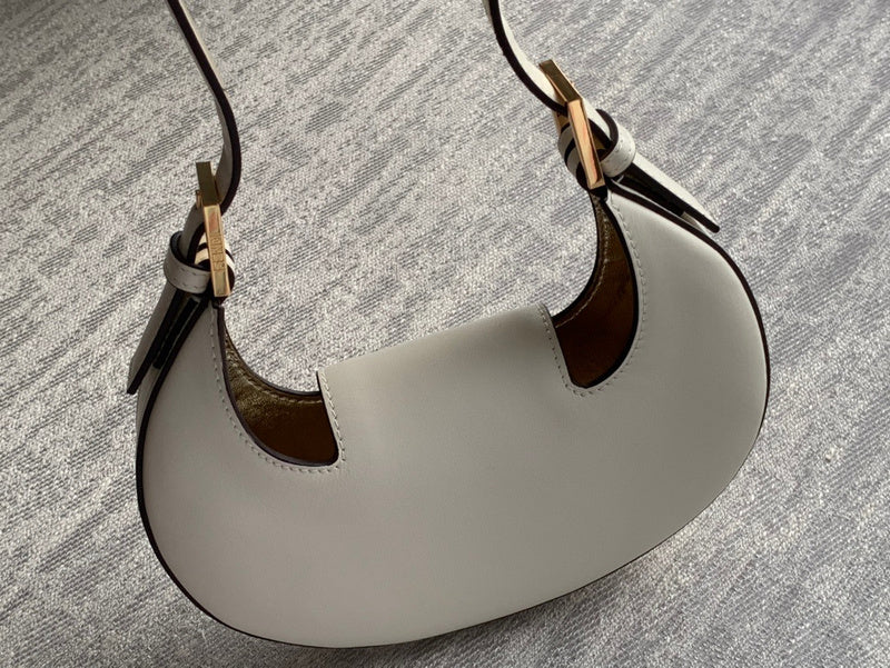 Ziva's Charm handbag – angled view (22cm*4.5cm*17.5cm)