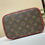  satchel interior and compartment view 33