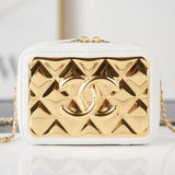  women's handbag, versatile design, view 3