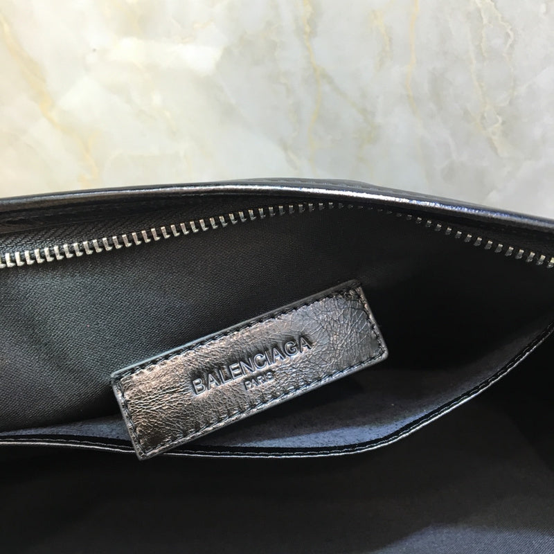 Sophisticated Faux Leather Handbag - Statement Silhouette | Women's Luxury Handbag #1036 - close-up detail shot (image 3) of designer-inspired handbag