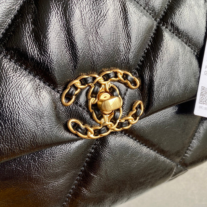 Zivas Charm Effortless Sophistication Fashion Handbag (Modern Wardrobe Staple) – Styled Look