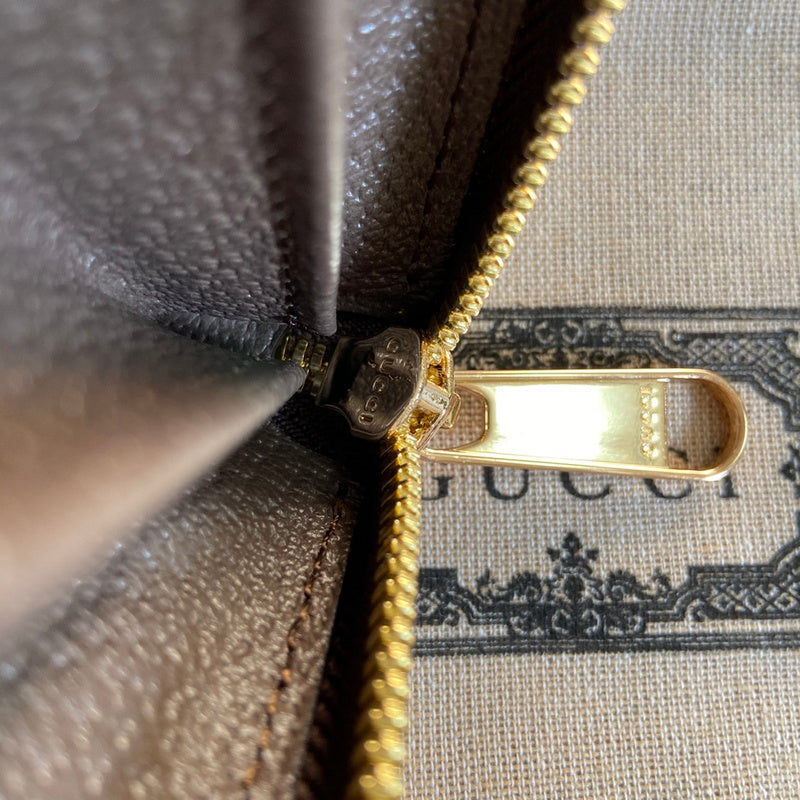 Close-up detail of classic structured women's handbag – women's premium purse