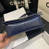  mid purse view 6