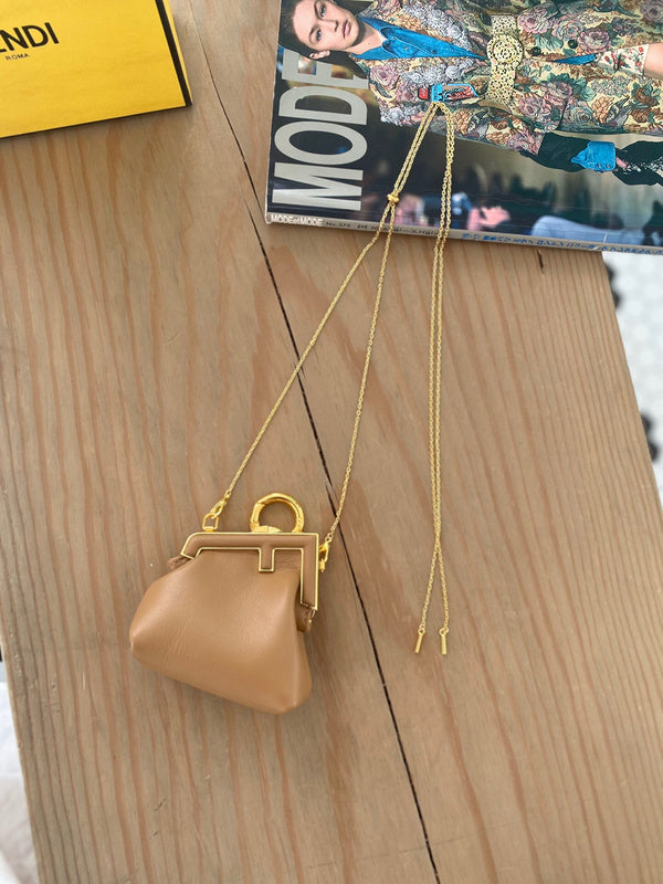 Ziva's Charm handbag – carry view (11.5cm*10cm*5.5cm)