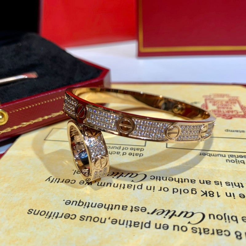Angled view of Cartier unisex jewelry piece