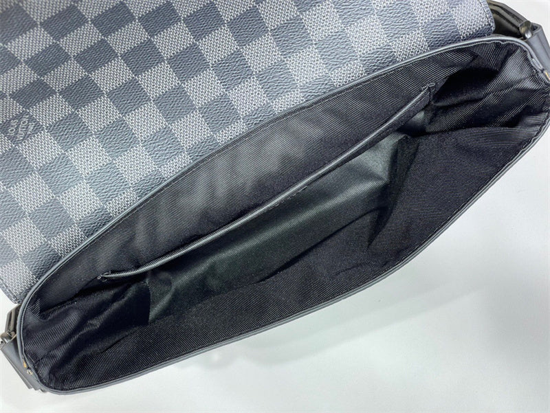  classic top-handle bag detail view showing craftsmanship 20