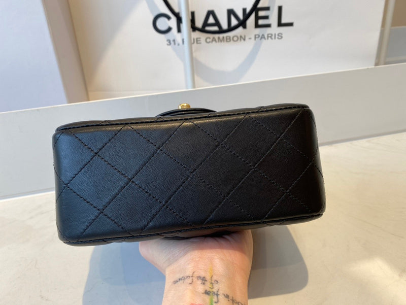  compact purse view 6