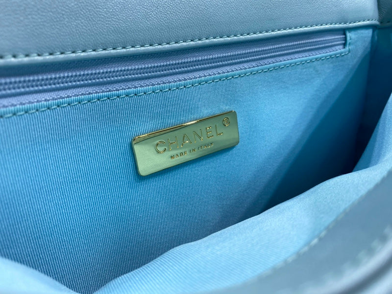 Zivas Charm Polished Finish Designer Handbag (Structured Everyday Essential) – Styled Look