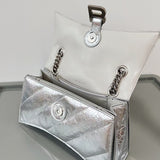 Zivas Charm Timeless Appeal Statement Handbag (Elevated Daily Companion) – Detail View