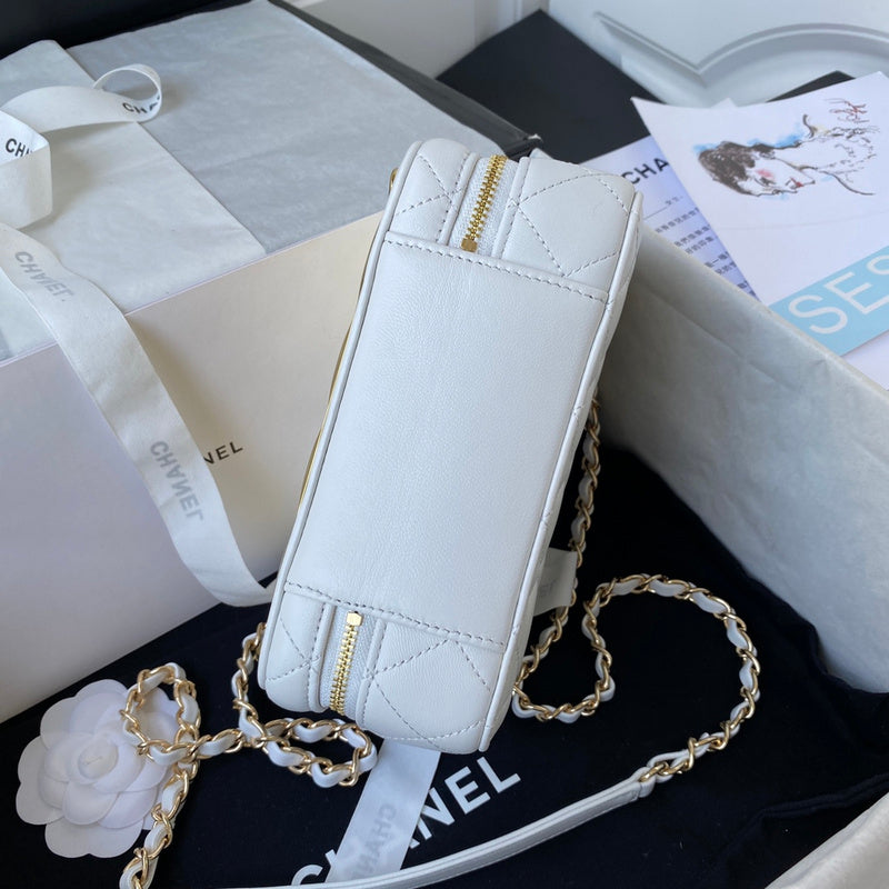  handbag, compact everyday style, image 8