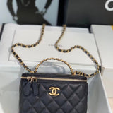  women's handbag, versatile design, view 1