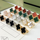 Full view of Van Cleef & Arpels unisex jewelry piece
