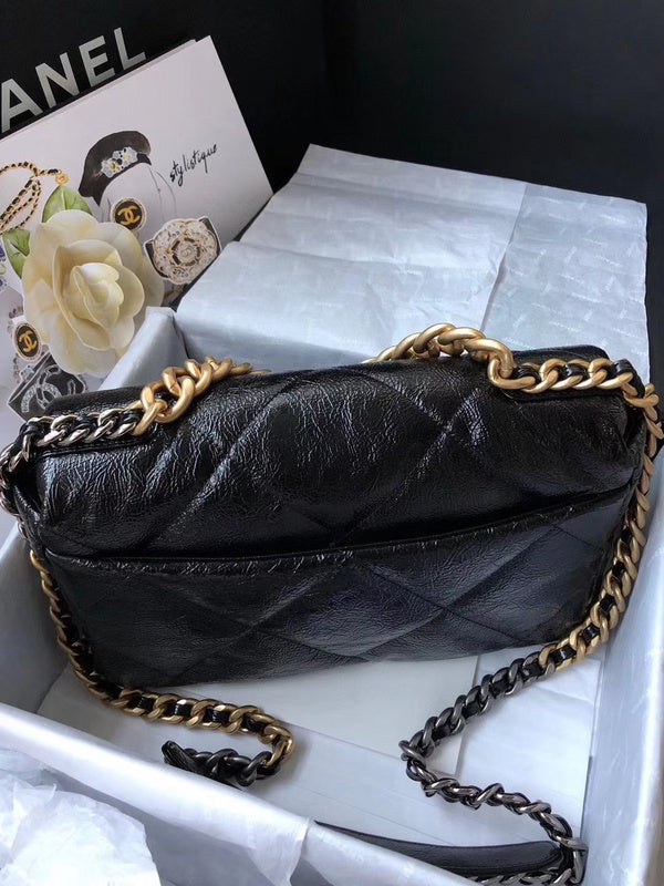  women's handbag, spacious design, view 7