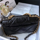  women's handbag, spacious design, view 7