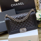  women's handbag, versatile design, view 1