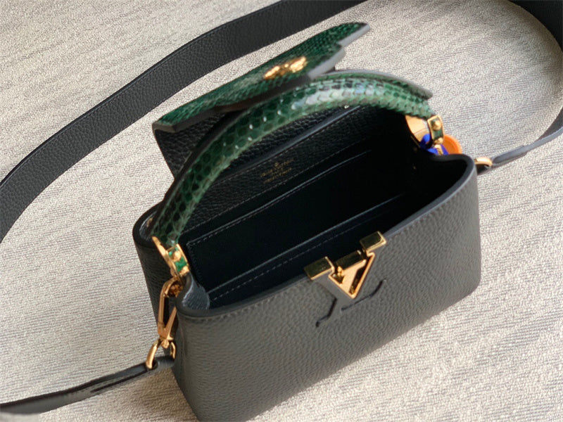  structured shopper bag styled with outfit 18