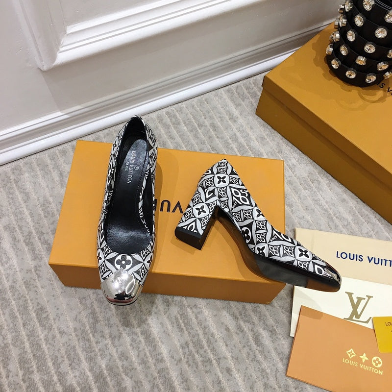 Louis Vuitton shoes Style 248 - sole and craftsmanship detail