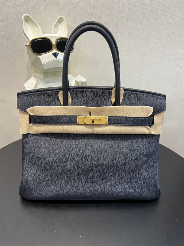  carryall bag interior and compartment view